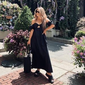 A new day flirty black dress size xs NEW puff sleeve